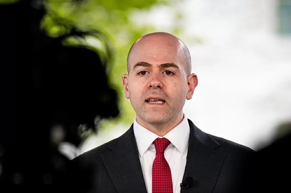 Manter política desnecessariamente restritiva levará à perda de empregos, diz Miran