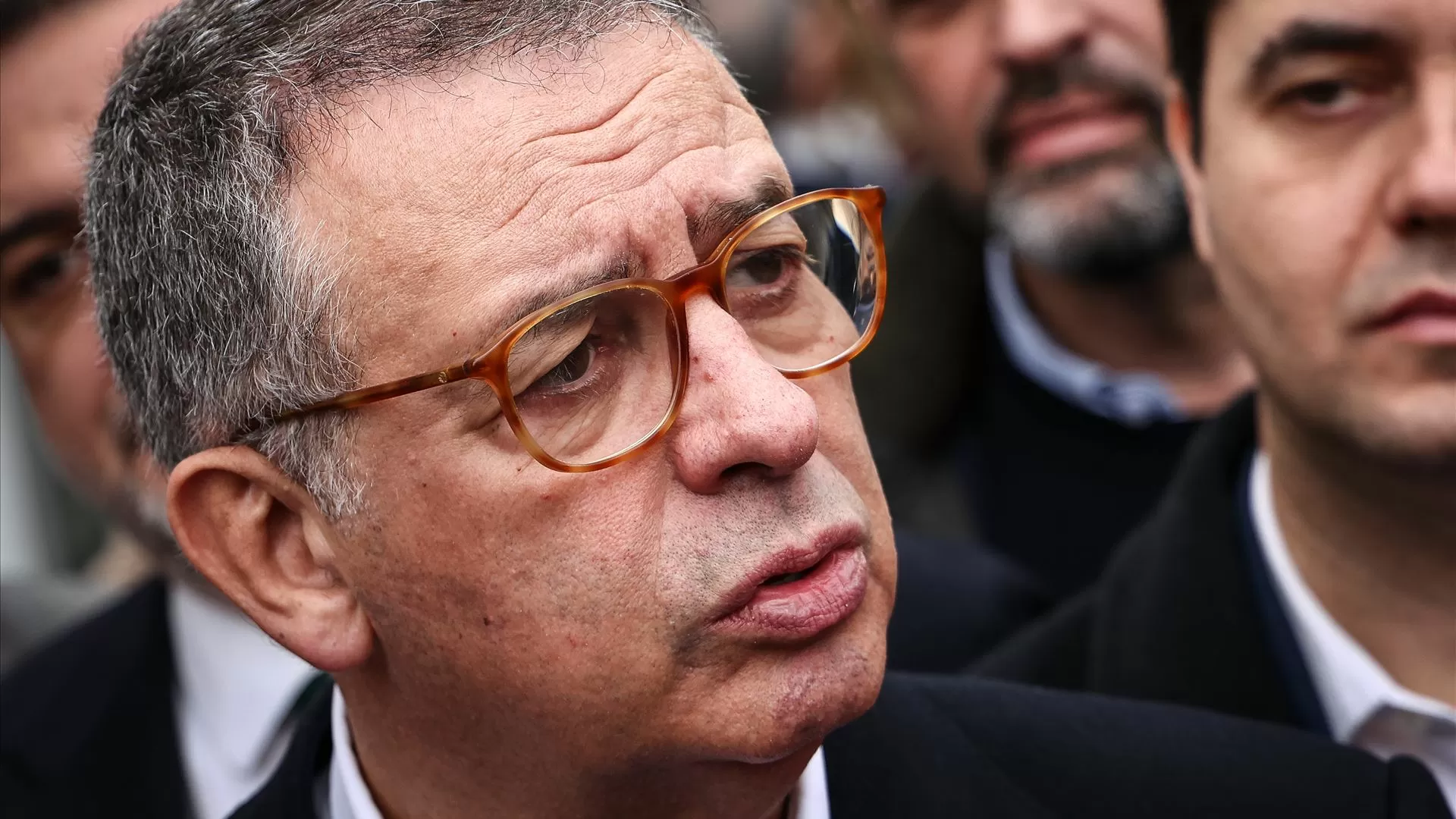 Seguro apela ao voto porque "sondagens não elegem presidentes"