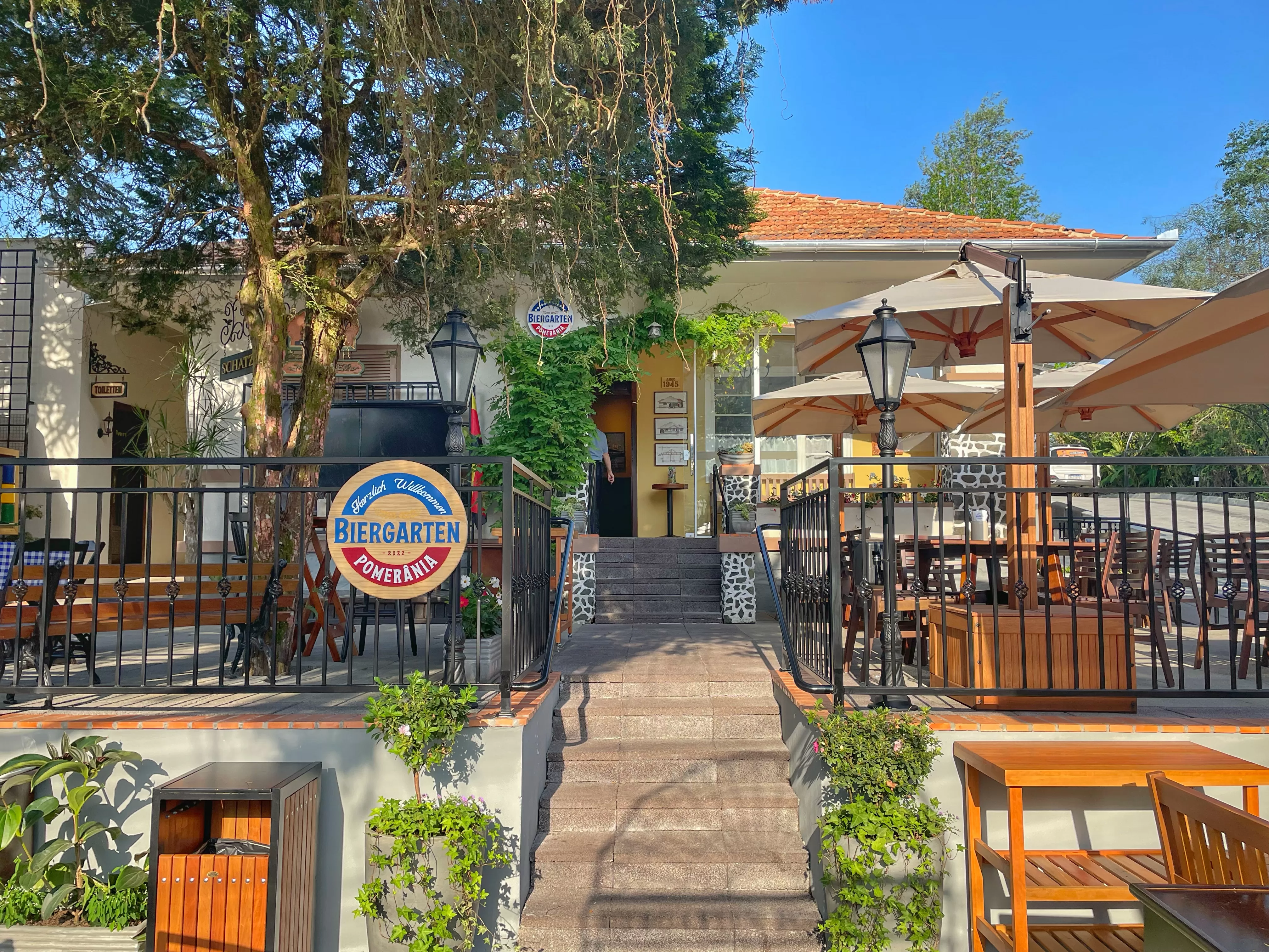 Em Pomerode, visitamos o biergarten que transforma comida alemã em destino