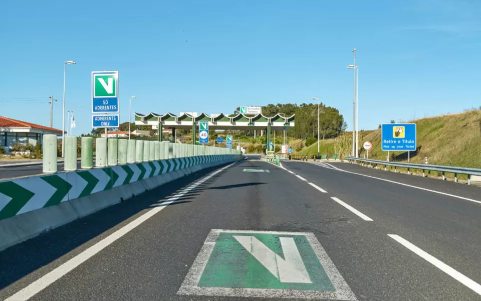 Mau tempo: Região de Leiria insiste na isenção de portagens na A19 e troço da A8