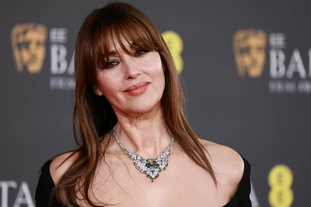 Por que temos que falar da beleza de Monica Bellucci no BAFTA?