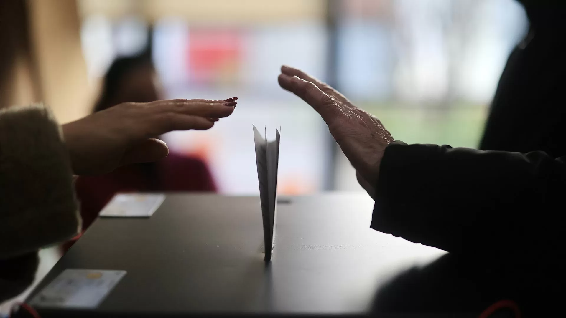Arruda dos Vinhos adia eleições presidenciais para dia 15