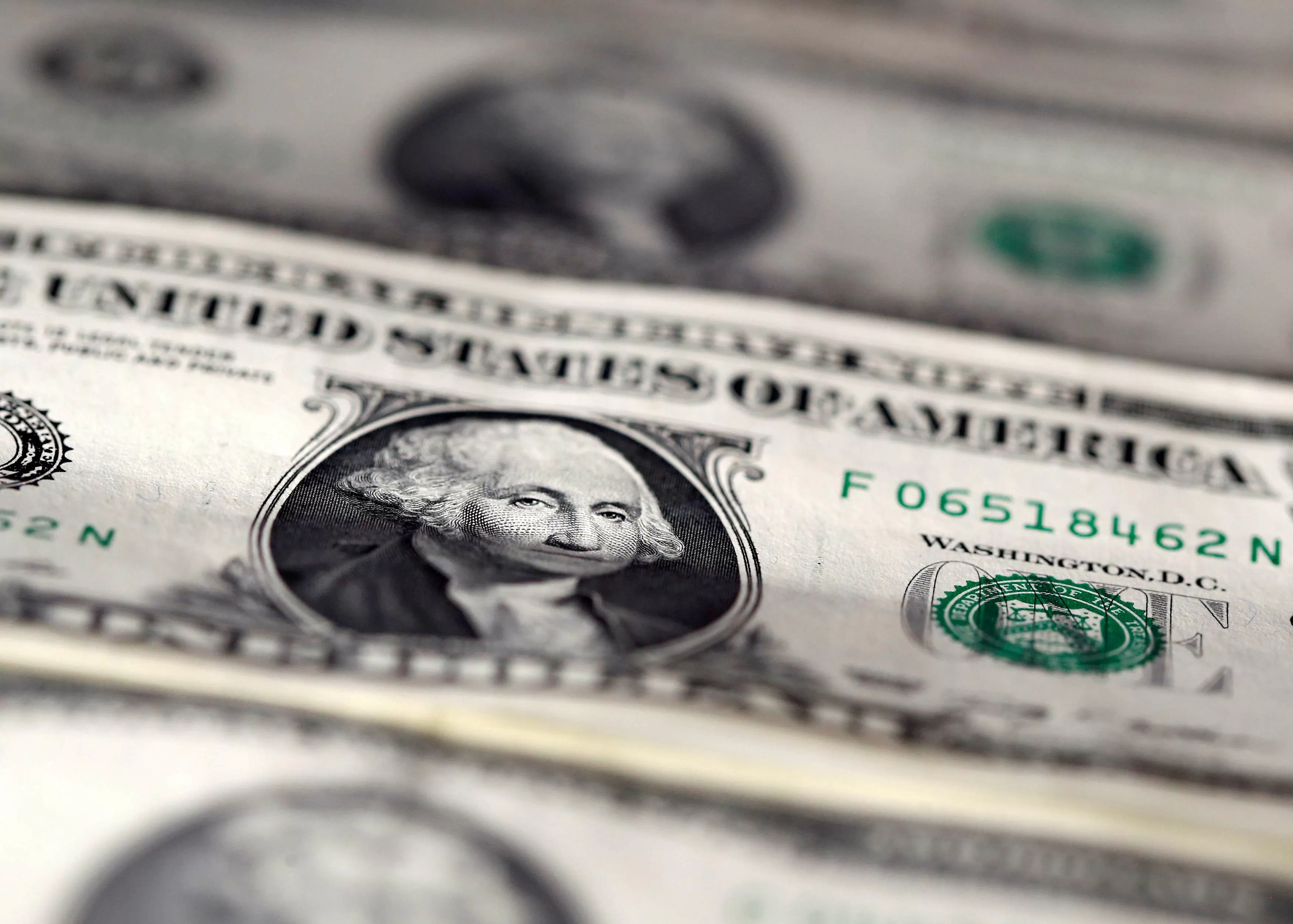 Brasil capta US$ 4,5 bilhões em emissão de títulos públicos no mercado internacional