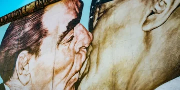 “O papel da Política na sociedade contemporânea”