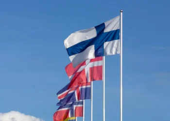 “O outro lado da política: reflexões sobre seus aspectos positivos”