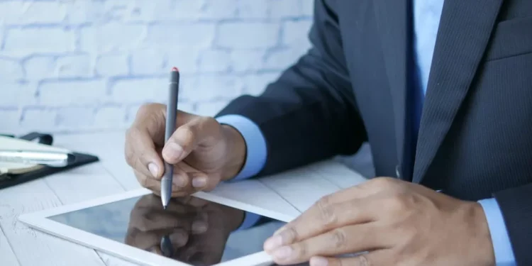 “TEODORO BASTOS DE ALMEIDA e o sucesso das Finanças em Angola”