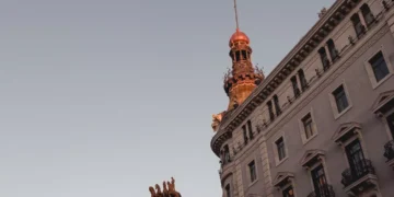 “O papel da economia no desenvolvimento do país”