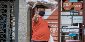 “Transformando vidas através da economia”