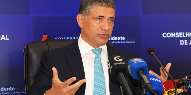 Angola marca presença na abertura oficial da 14ª Assembleia da Agência Internacional para as Energias Renováveis (IRENA) nos Emirados Árabes Unidos.