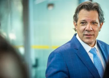 Reforma tributária: alíquota de CBS e IBS deve ir a 27,97% com mudanças, diz Fazenda