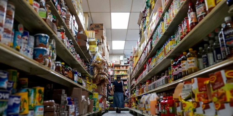 Inflação ao consumidor (CPI) dos EUA sobe 0,2% em agosto; dado anual desacelera