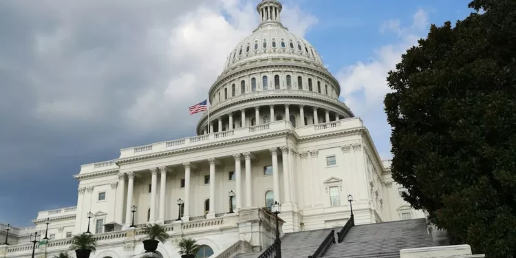 “Desmistificando a Política: Experiências Positivas e Transformadoras”