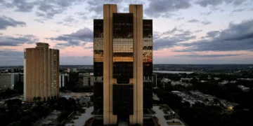 Boletim Focus: analistas projetam estouro da meta de inflação em 2024