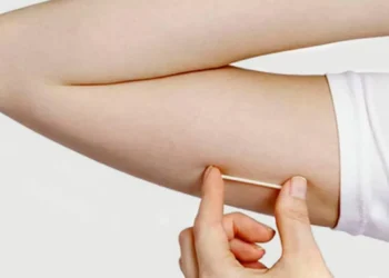 ‘Chip da beleza’: Anvisa inclui exigência de receita especial e termo sobre riscos