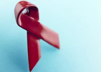 Dezembro Vermelho: entenda a origem da campanha