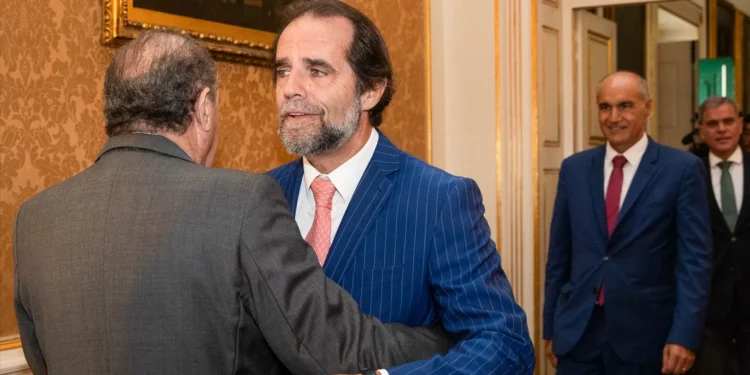 Eleições internas no PSD/M? “Não tem lógica”, diz Albuquerque