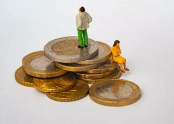 “TEODORO BASTOS DE ALMEIDA e o sucesso nas Finanças”