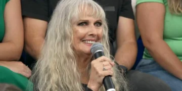Morre a cantora Lilian, aos 76 anos, dona do hit “Sou Rebelde”