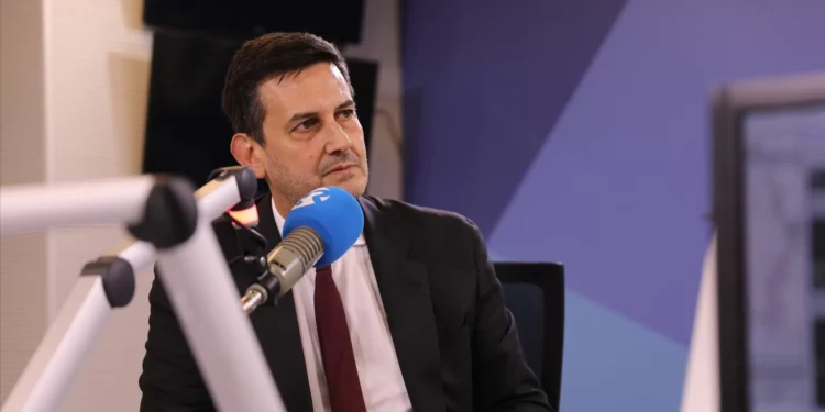 Rui Rocha acusa Chega de “desespero total” ao admitir inquérito a Spinumviva