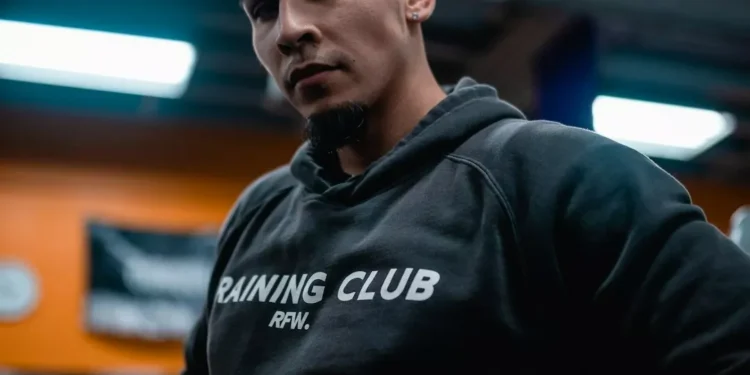 “Vida saudável: rotina exercícios e alimentação balanceada”