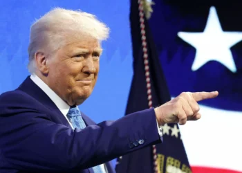 Quais os produtos e países que Trump ameaçou tarifar até agora?