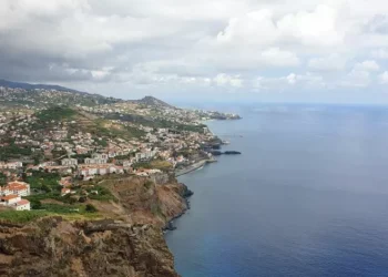 Catorze candidaturas concorrem às eleições antecipadas na Madeira