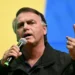 O chip hormonal de Bolsonaro: melhora da vida sexual ou risco à saúde?