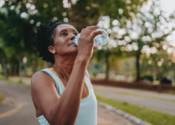 Onda de calor pode afetar saúde de gestantes e bebês; veja cuidados