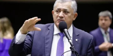 Quem é Nísia Trindade, demitida por Lula do Ministério da Saúde