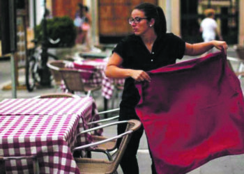 Salário mínimo pesa cada vez mais no emprego em Portugal