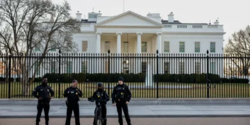 Trump diz que EUA não protegerão países da Otan se não pagarem parte justa