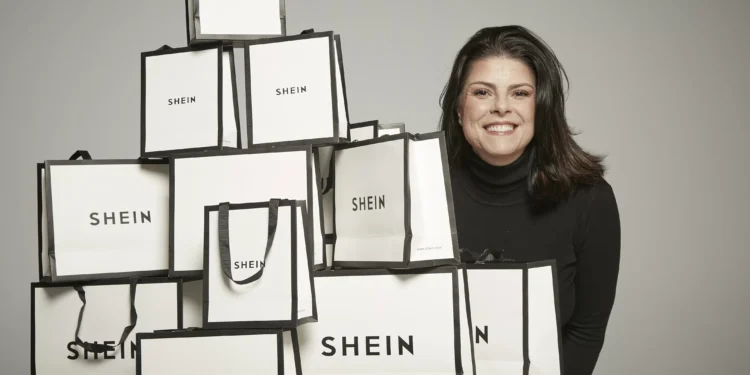 Shein lidera segmento de moda em 2024, deixando Nike e Gucci para trás