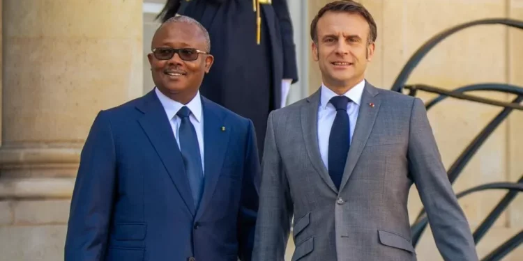 Guiné-Bissau: Organizações acusam Macron de conivência com liderança de Sissoco Embaló