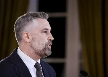 Pedro Nuno Santos. Fim de devolução integral das propinas põe Portugal em “contraciclo” com UE