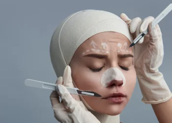Mercado de procedimentos estéticos nunca faturou tanto, mas há riscos
