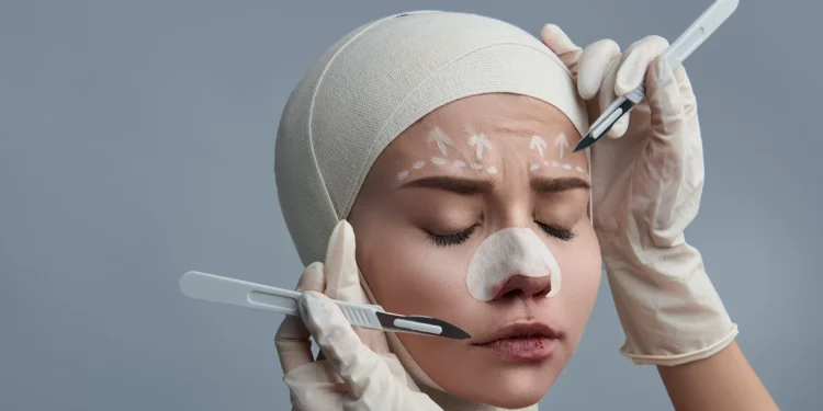 Mercado de procedimentos estéticos nunca faturou tanto, mas há riscos