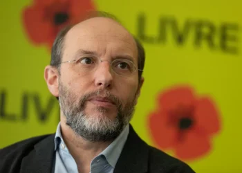 Livre diz não confiar no Governo e pede intervenção de Marcelo sobre funcionamento das instituições