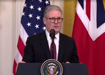 Europa busca assumir controle das negociações sobre a Ucrânia em cúpula