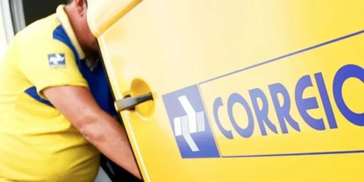 Sem receber, terceirizadas dos Correios ameaçam paralisar entrega de cargas