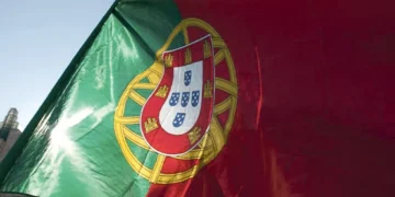 S&P sobe rating de Portugal para A