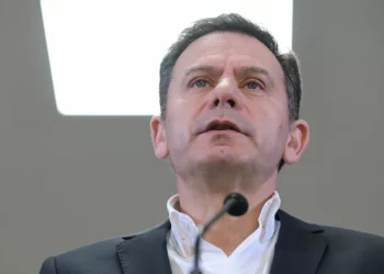 Montenegro não vê impedimentos à candidatura de Hernâni Dias nas legislativas