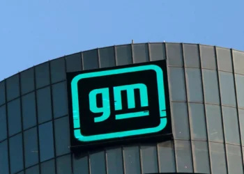 Montadoras e setores de construção e matéria-prima são atingidos por tarifas de Trump