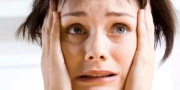 Mulheres priorizam trabalho e não o bem-estar, diz pesquisa