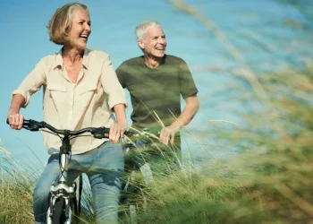 As novas descobertas da ciência na busca do segredo para a longevidade