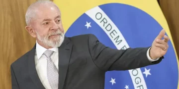 Lula quer firmar acordo comercial entre Japão e Mercosul em viagem à Ásia