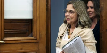 Apagão. Ministra da Saúde assegura que nenhuma chamada ficou por atender no INEM