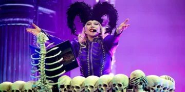 Ga-ga, oh-la-la! – O visual matador de Lady Gaga em Coachella e que pode vir para Copacabana