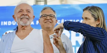 Lula avalia apoiar criação de plano de saúde popular de até 100 reais