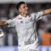 Vitória supera Fortaleza e vence a primeira no Brasileirão