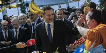 Campanha eleitoral. AD vai gastar mais 350 mil euros que o PS